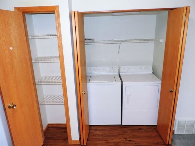 Building Photo - $1,150 | 2 Bedroom, 1 Bathroom 3rd Floor Condo | Pet Friendly* | Available for May 1st, 2026 Move...