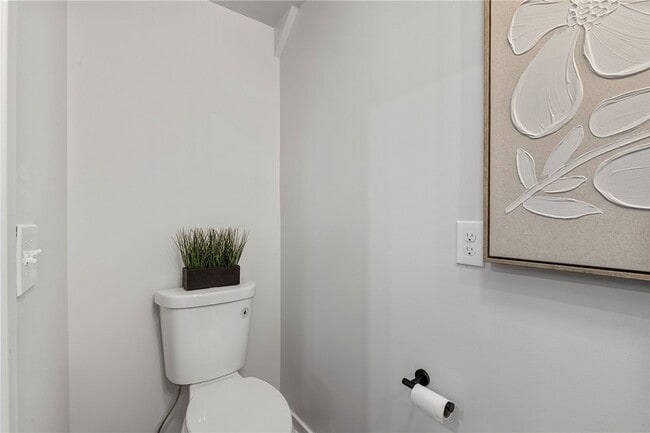 Building Photo - 169 S Union St