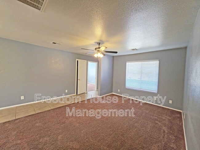 Building Photo - 1444 Star Rd