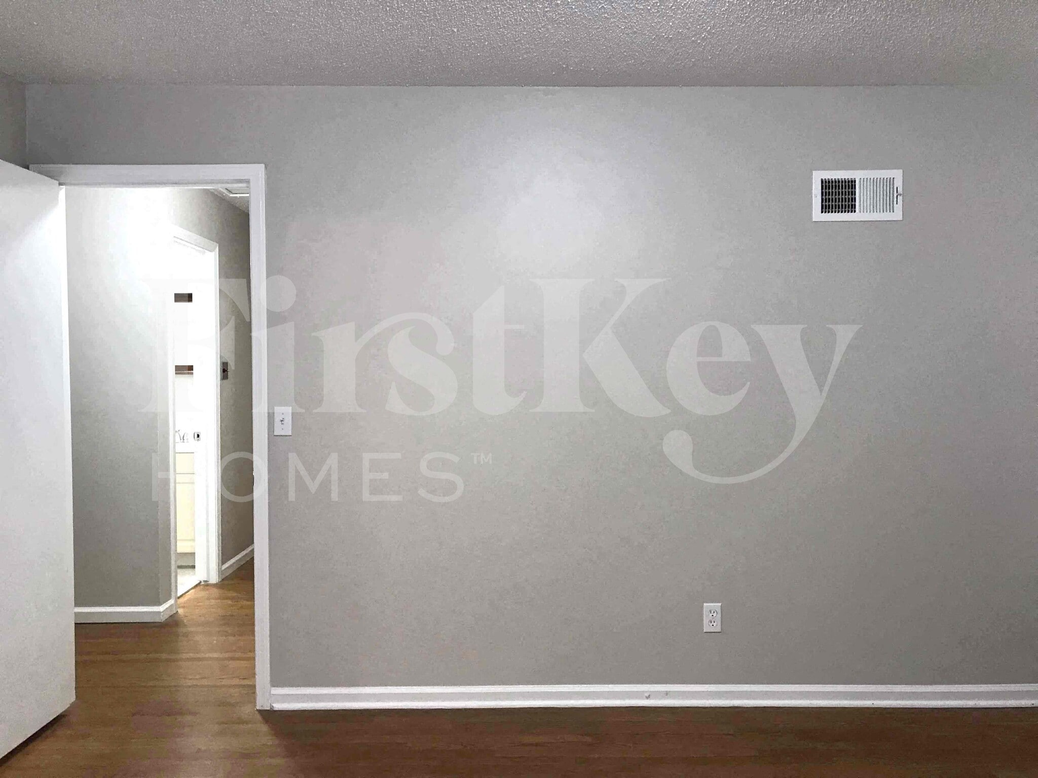 Building Photo - 8802 W 95th Terrace