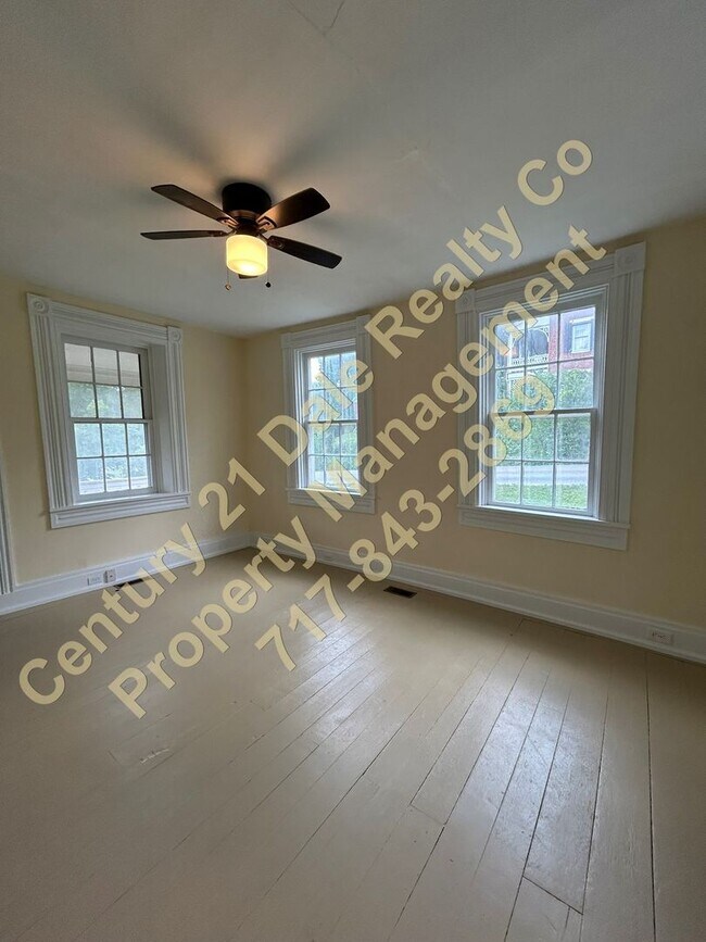 Building Photo - Beautiful 2 Bedroom Home in South Eastern ...