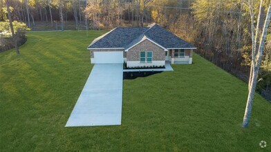 Building Photo - 155 County Rd 3372