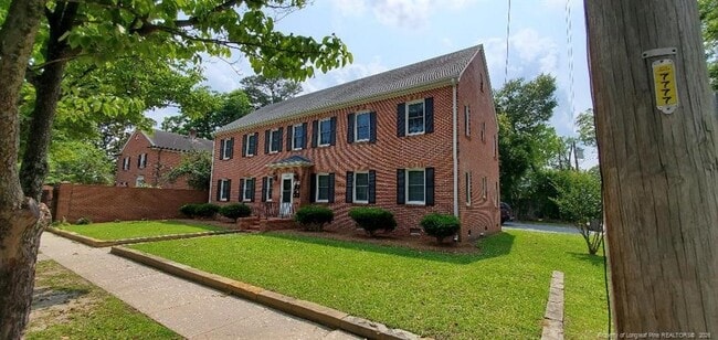 Building Photo - 1109 North St