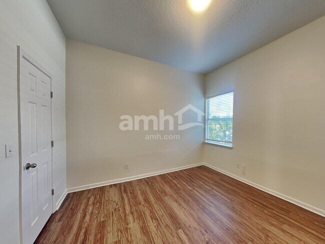 Building Photo - 296 Bell Branch Ln