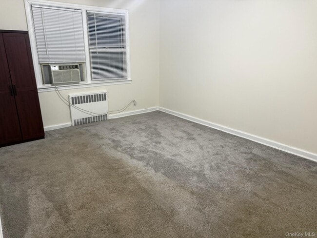 Building Photo - 218-11 94th Ave