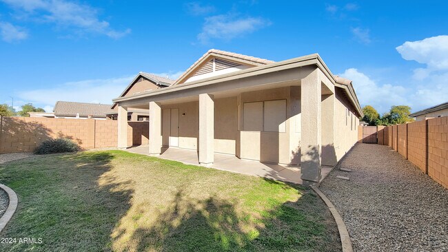 Building Photo - 18460 N 170th Ln