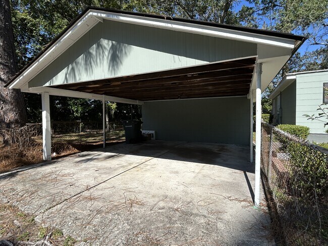 Building Photo - 9 Blueridge Ave