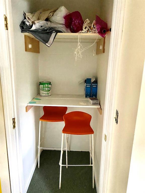 Building Photo - 855 Aquidneck Ave