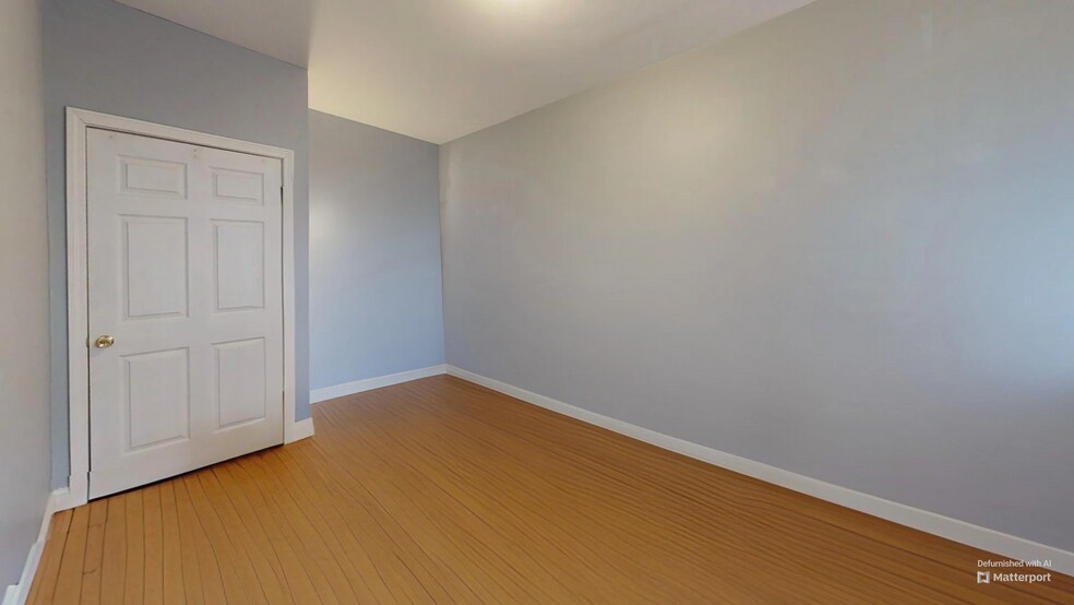Building Photo - 330 E St