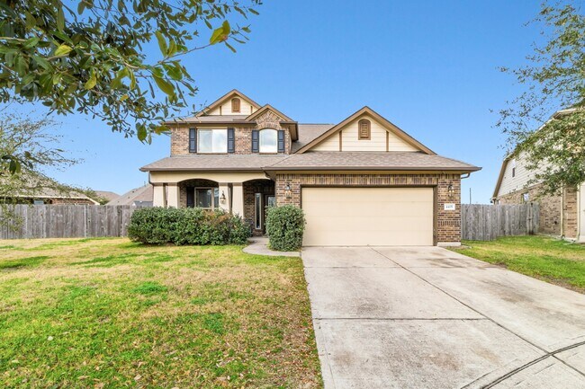 Building Photo - 4435 Bearberry Ave