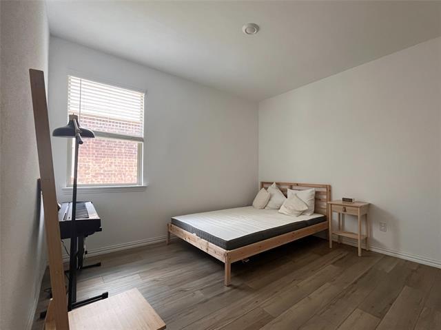 Building Photo - 3500 Kingsview Dr