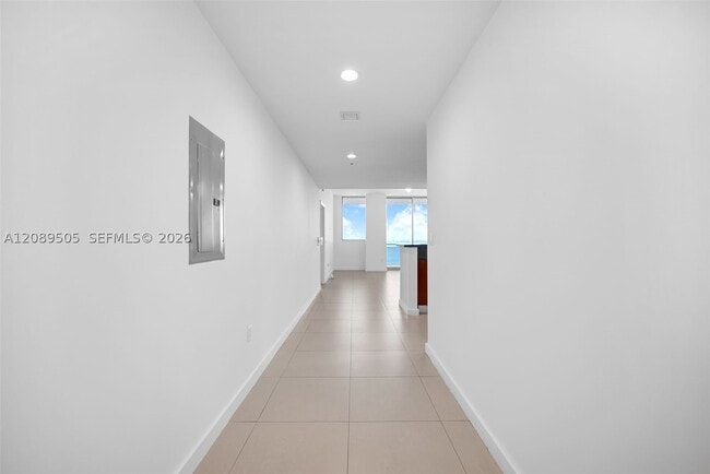 Building Photo - 7901 Hispanola Ave