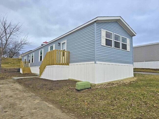 Building Photo - 613 Polk St