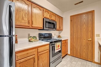 Building Photo - Arbor Ridge