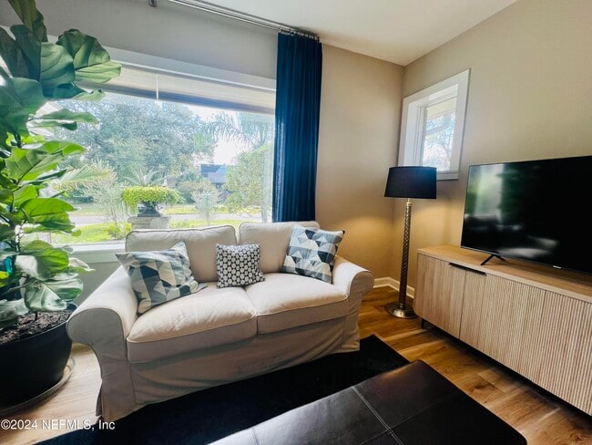 Building Photo - 2745 Downing St