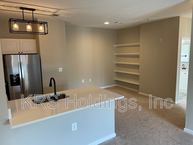 Building Photo - 11399 Aristotle Dr