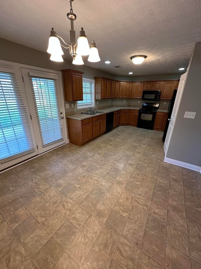 Building Photo - 106 Bluegrass Beat Cove
