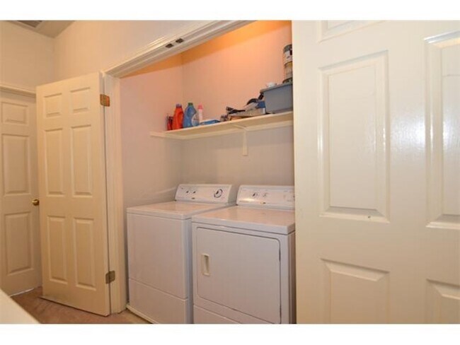 Building Photo - 12401 Los Indios Trl