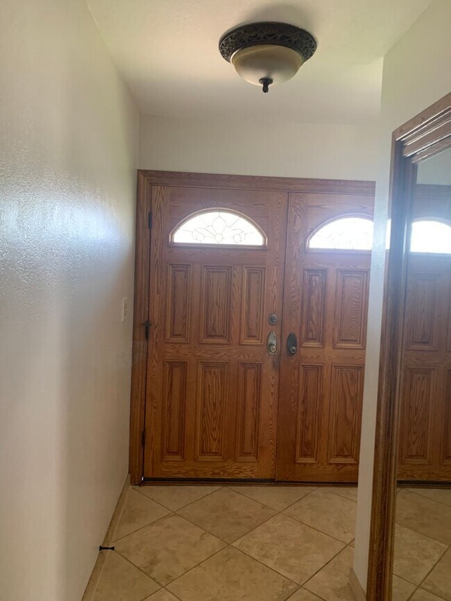 Building Photo - Rare opportunity! 2 Properties Available f...