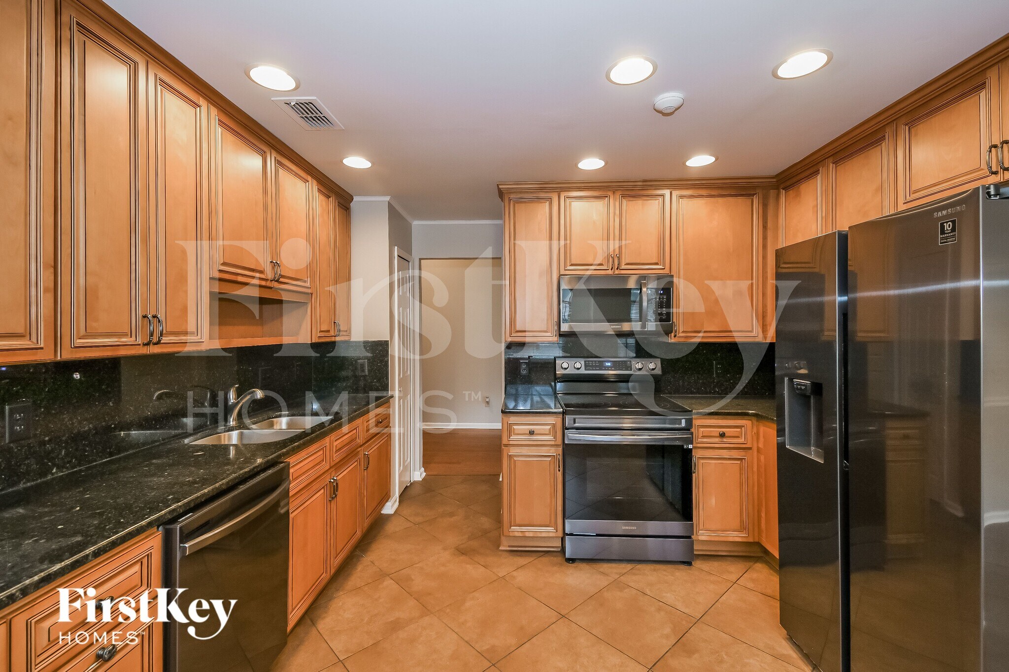Building Photo - 1570 Crabapple Cove Ct N