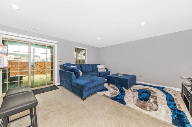 Building Photo - 166 Drydock Wy