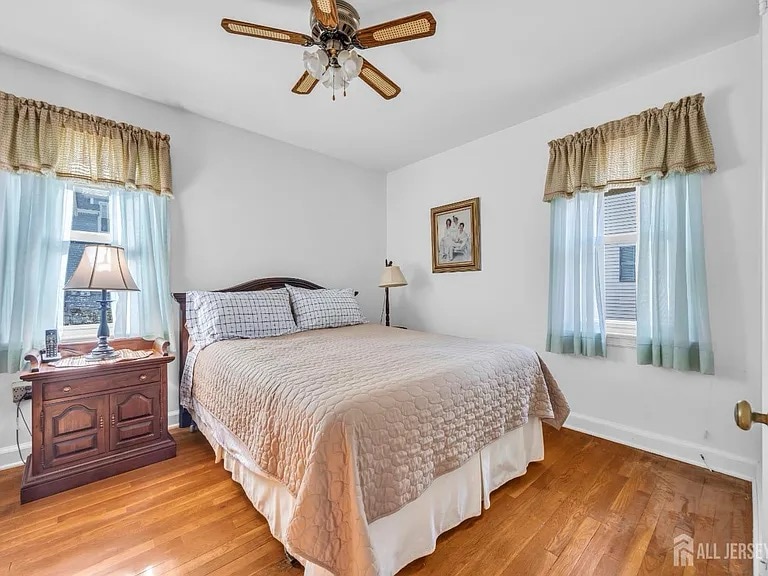 Building Photo - 143 Safran Ave