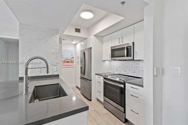 Building Photo - 110 Washington Ave