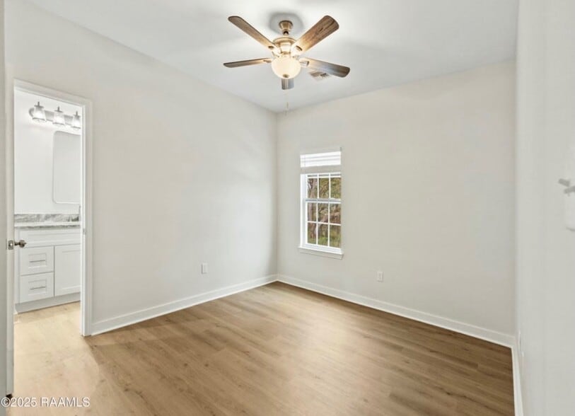 Building Photo - 204 Romero St