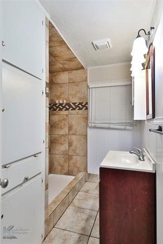 Building Photo - 726 Woodlawn Dr