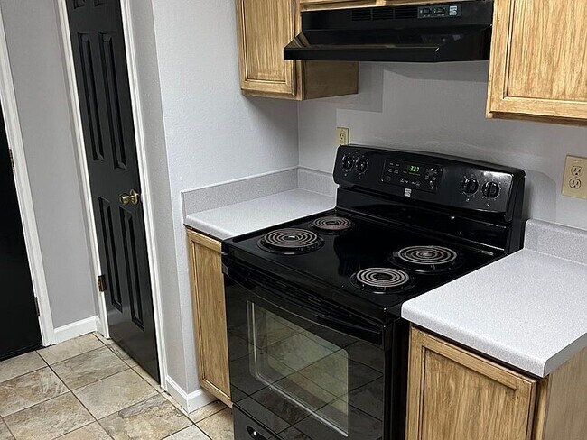 Building Photo - 3618 Candlehead Ln