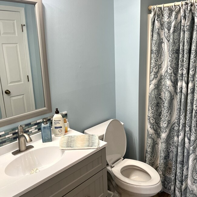 Building Photo - 4530 N Plantation Harbour Dr