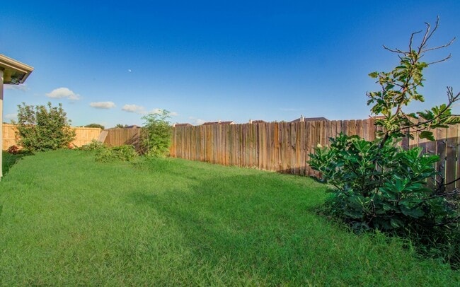 Building Photo - 3243 Aegean Dr