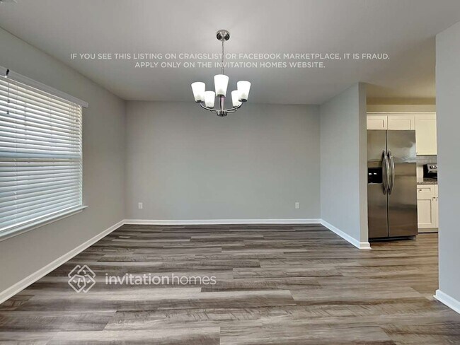 Building Photo - 1920 Northrop Dr