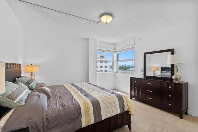 Building Photo - 4201 Collins Ave