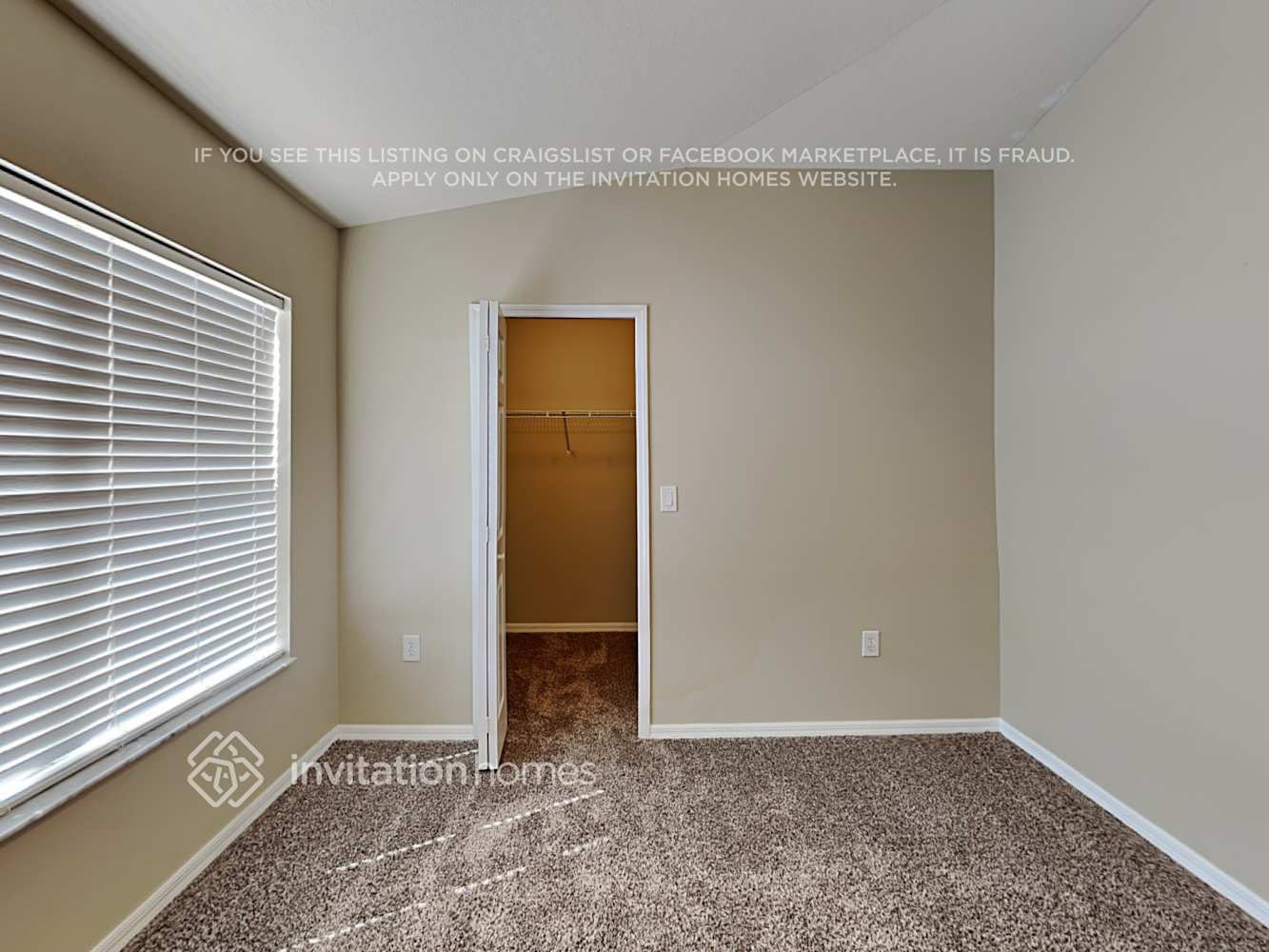 Building Photo - 2202 Lune Ct