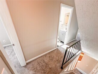 Building Photo - 107 Comfort St