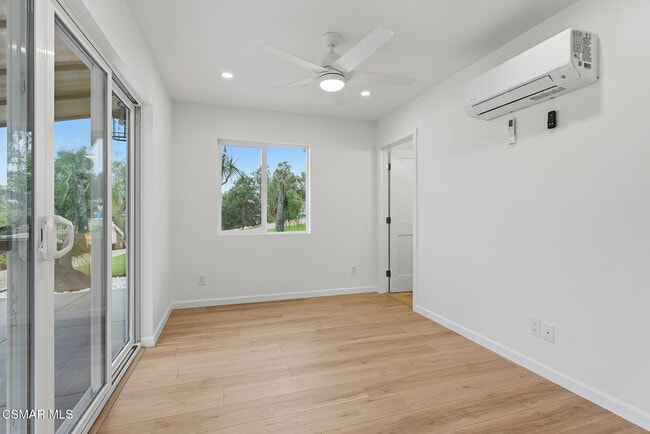 Building Photo - 265 McKnight Rd