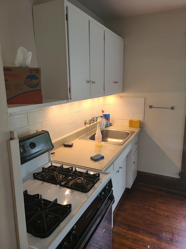 Building Photo - S Main - Mansfield - Duplex