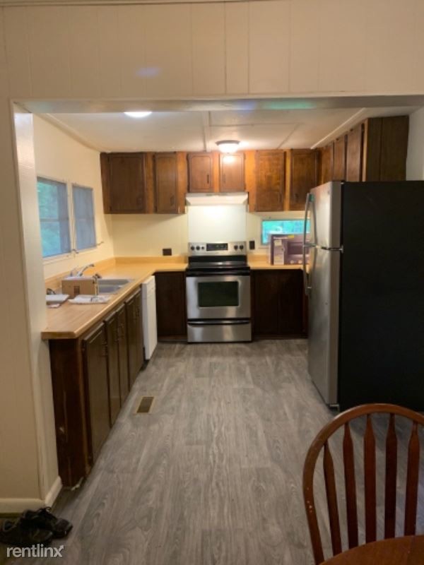 Building Photo - 4 br, 2 bath House - 88 Cherry Street