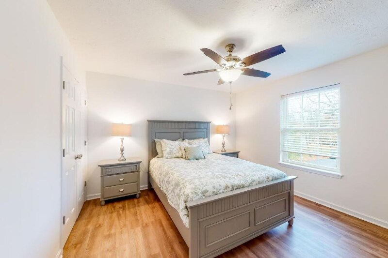 Building Photo - 1170 Thunder Dr