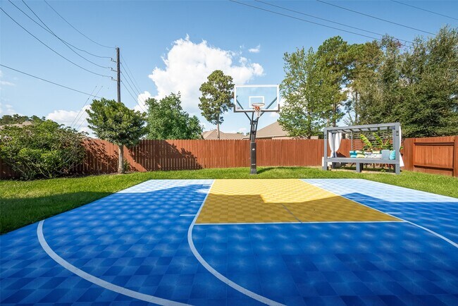 Building Photo - 13547 Breakwater Path Loop