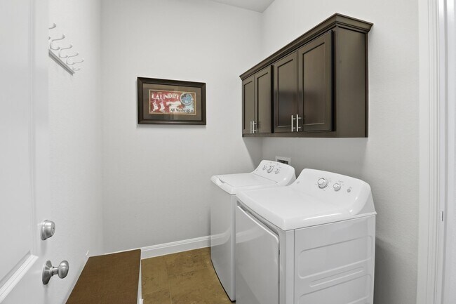 Building Photo - 108 Gemstone