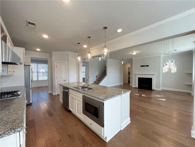 Building Photo - 4020 Adder Cir