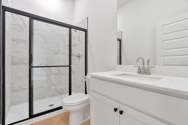 Building Photo - Brand-New Luxurious 4 Bedroom in Bentonville!  FENCE INCLUDED!