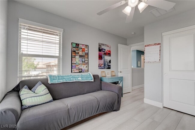 Building Photo - 10597 Cloud Whisper Dr