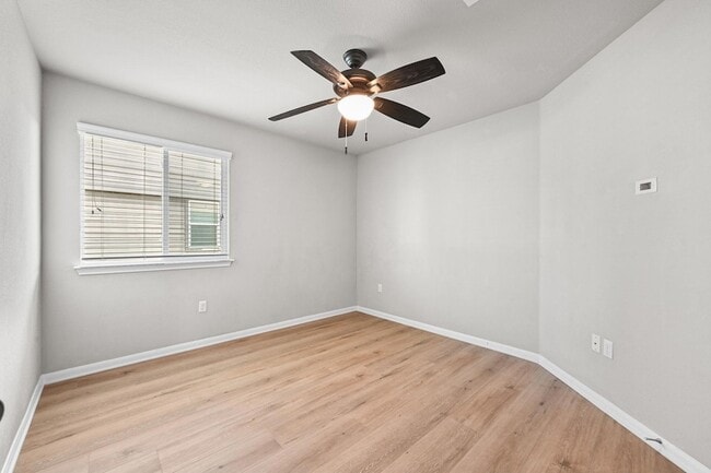 Building Photo - 411 Langely