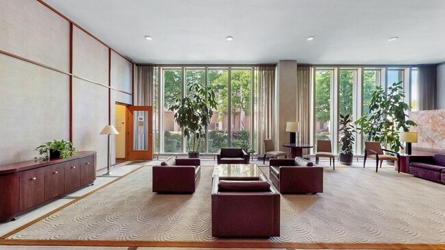 Building Photo - 3550 N Lake Shore Dr
