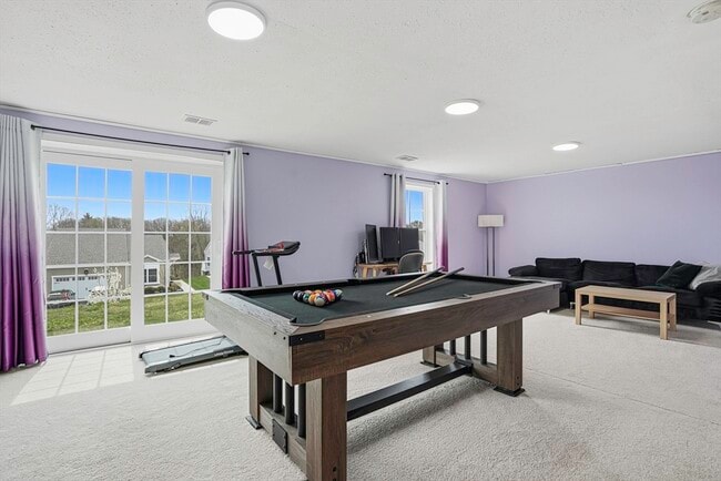 Building Photo - 52 Logan's Run