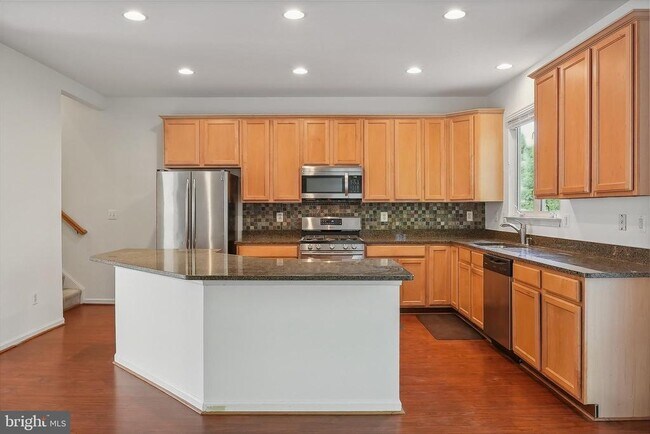 Building Photo - 4175 Vernoy Hills Rd