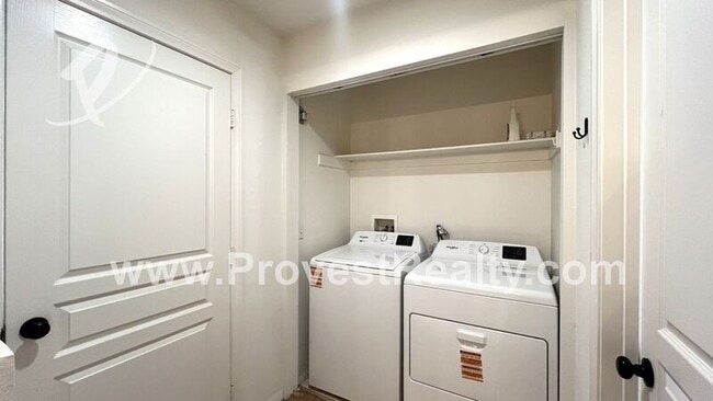 Building Photo - 11229 Pleasant Hills Dr